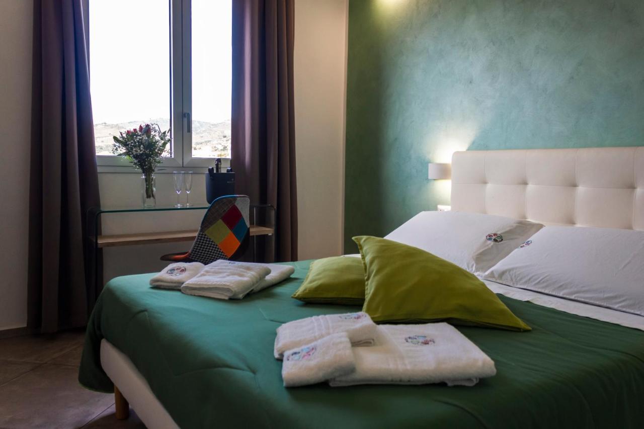 Bed and Breakfast 5 elementi Porto Empedocle Habitación foto