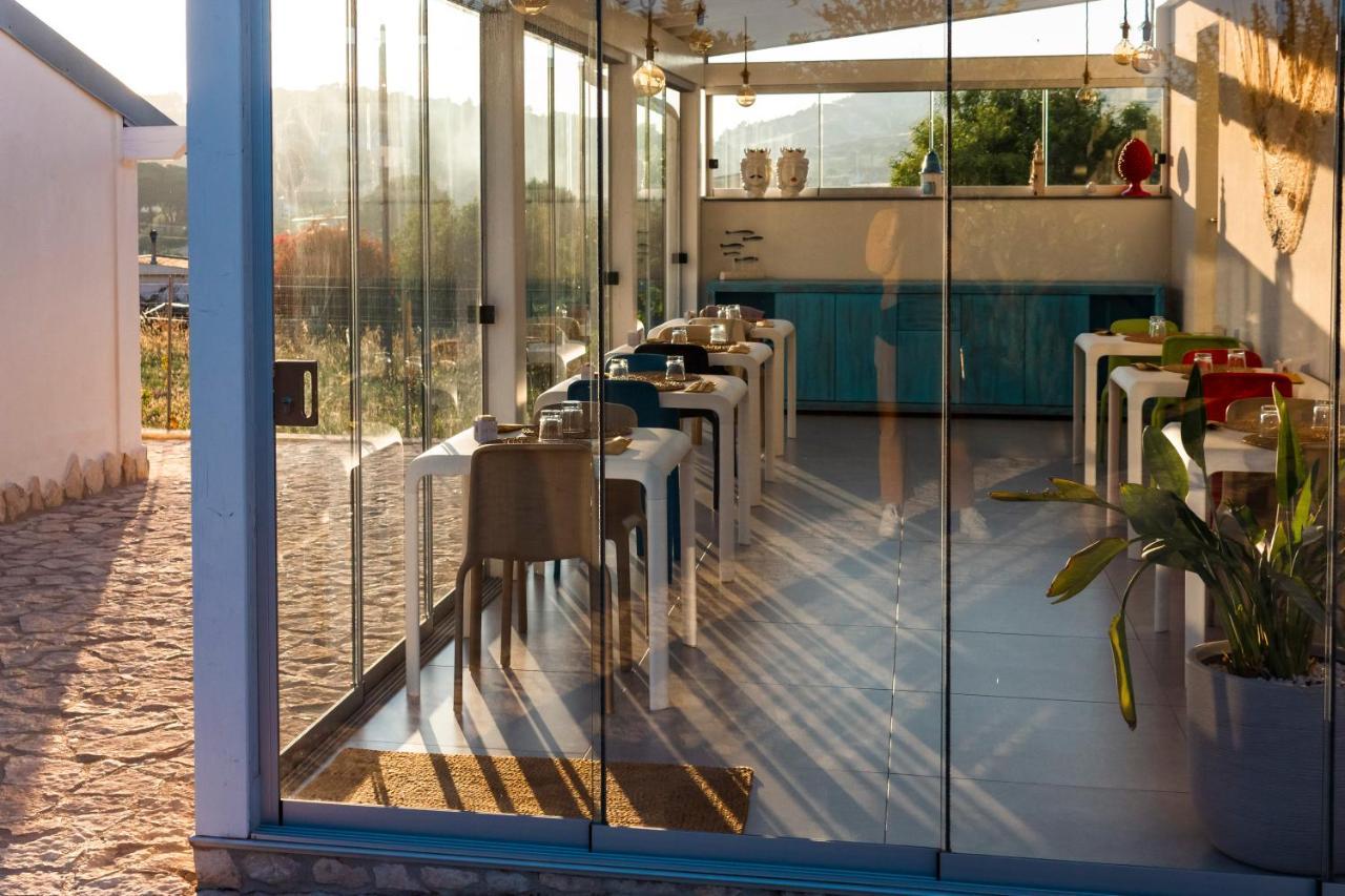 Bed and Breakfast 5 elementi Porto Empedocle Exterior foto